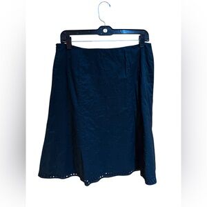 Ann Taylor black A-line cotton skirt, size 10P (Petites)